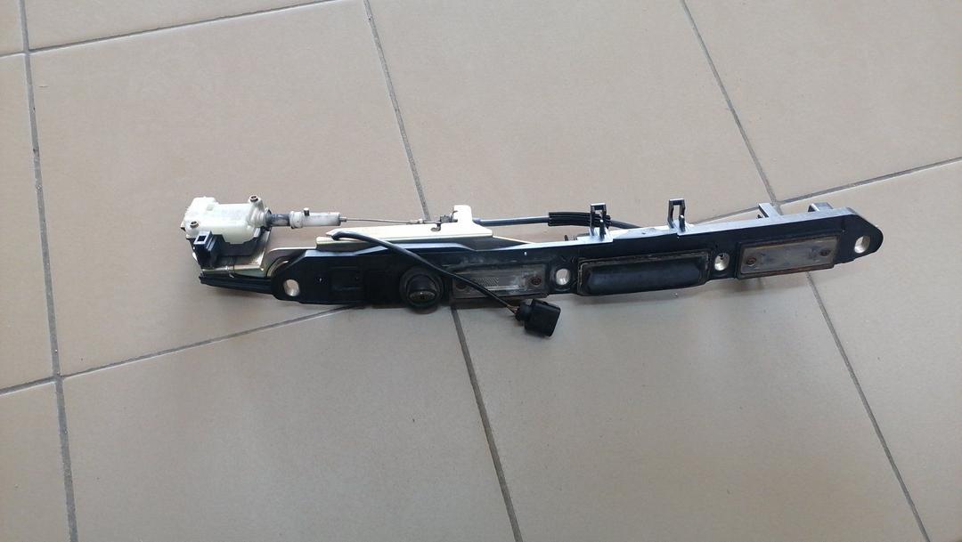 Накладка подсветки номера 2QYUSV Volkswagen Passat