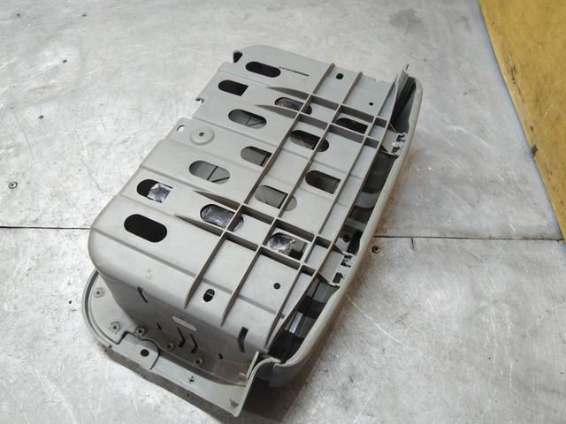 Бардачок 6C1EQI Renault Scenic RX4 купить с доставкой