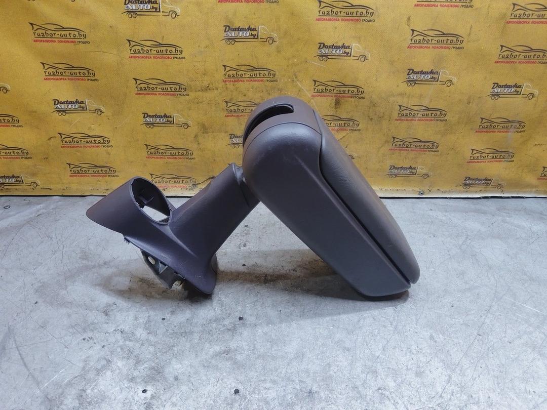 Подлокотник M8WDVT Mercedes A W168