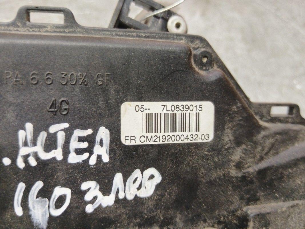 Замок двери задней левой AJZC7S Seat Altea купить на авторазборке