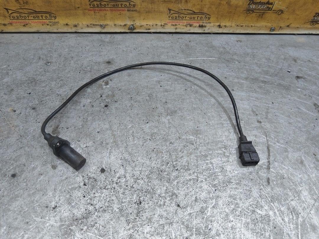 Датчик коленвала 28H570 Fiat Bravo