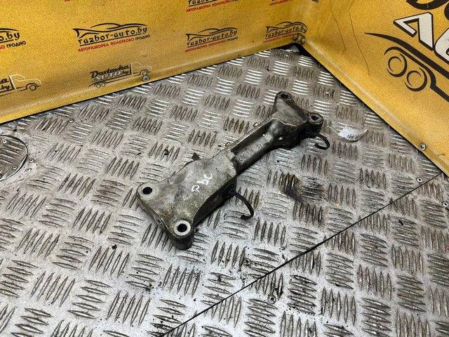 Кронштейн двигателя T1VB90 Peugeot 207 - Фото 1