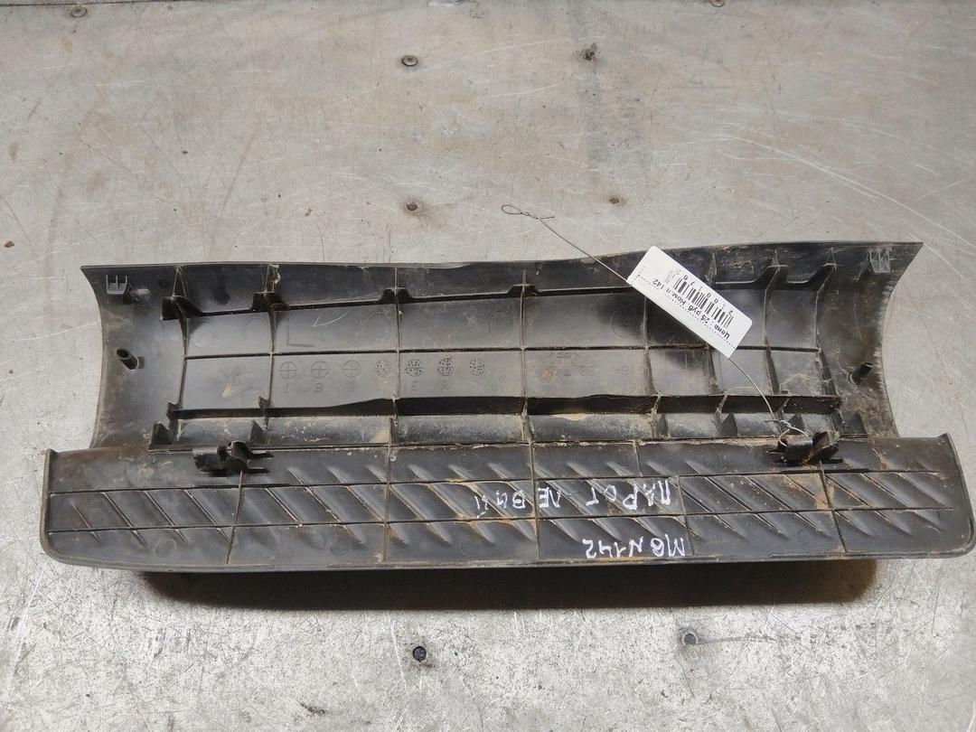 Накладка на порог WZ6G7O Mazda 6 - Фото 2