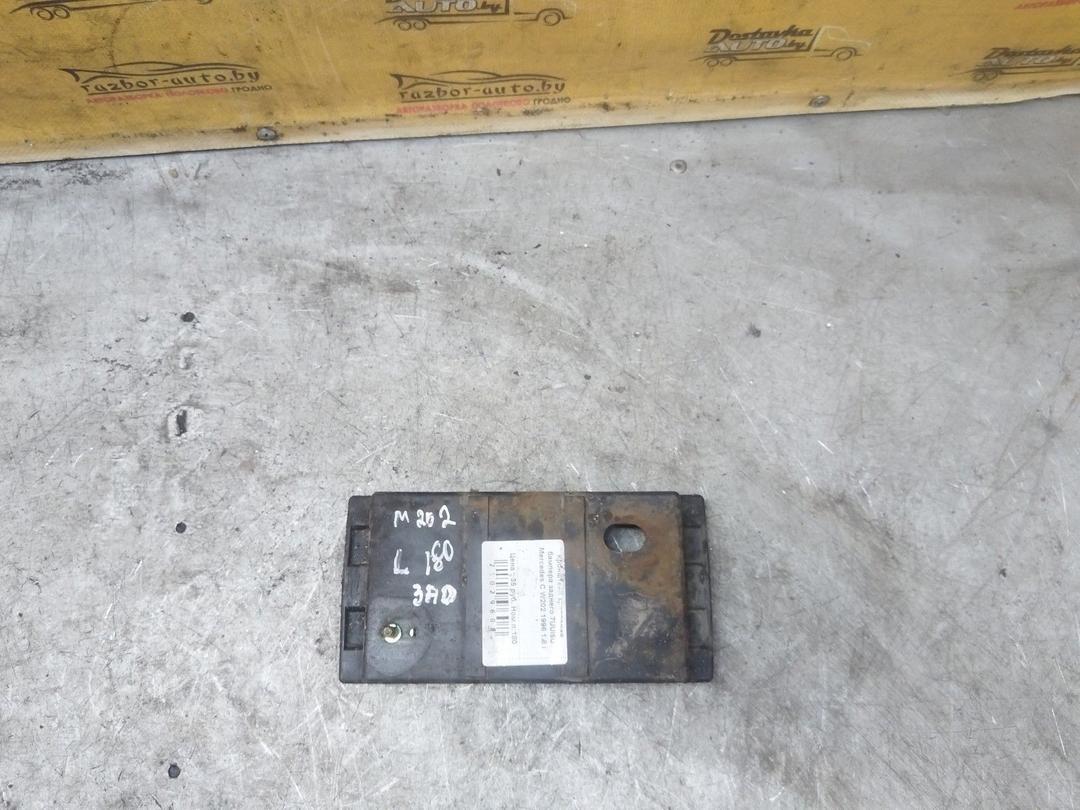 Кронштейн крепления бампера заднего 7UUI5U Mercedes C W202 купить с доставкой