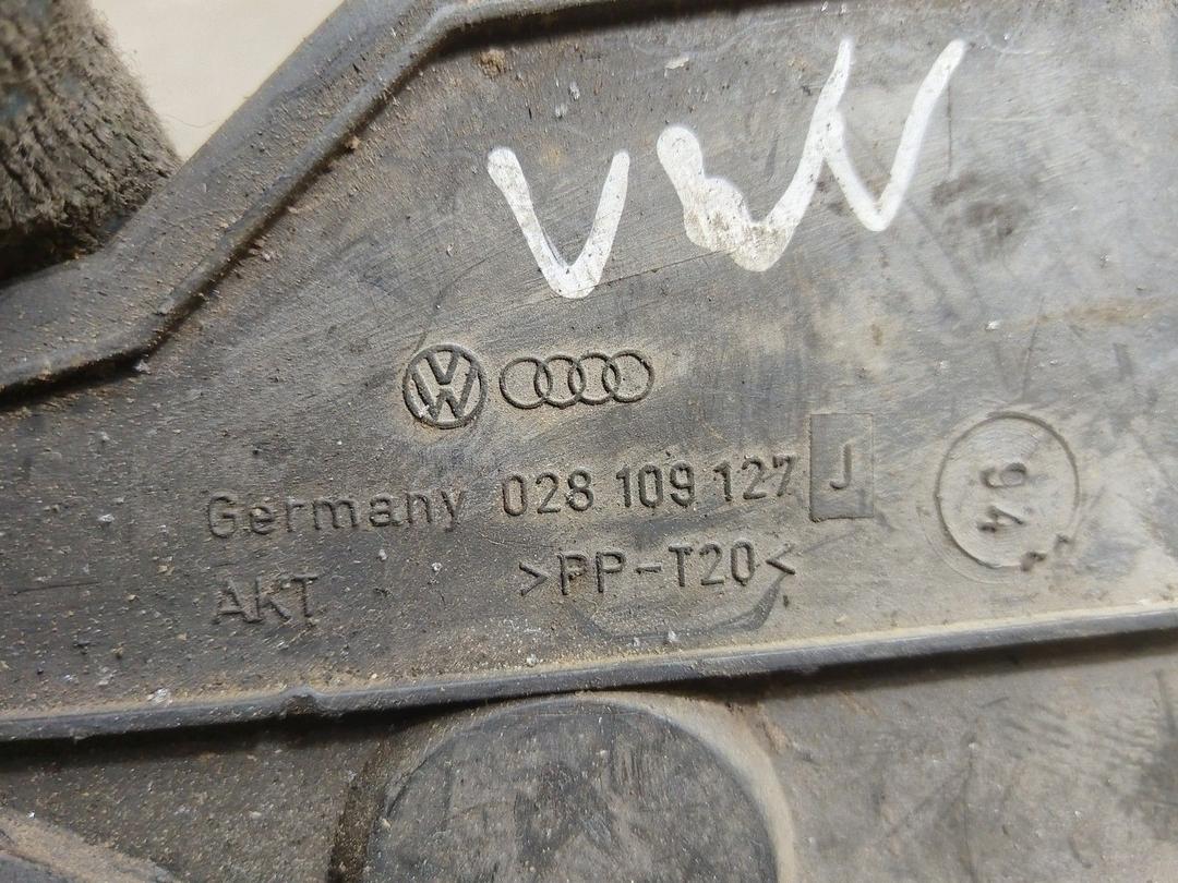 Защита (кожух) ремня ГРМ QV5P5W Volkswagen Passat - Фото 4