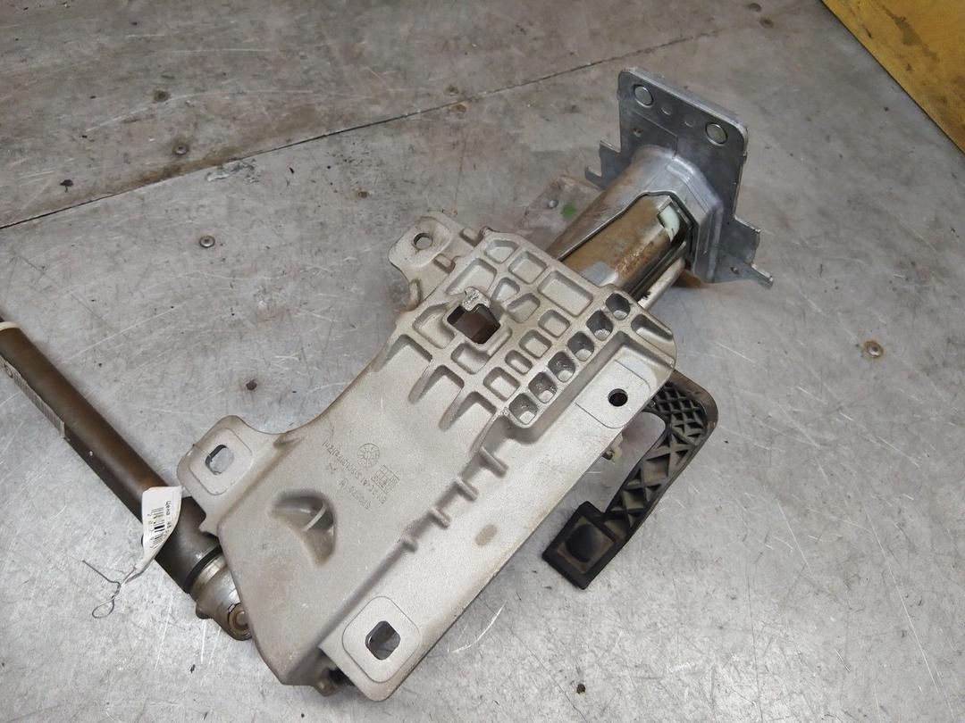 Рулевой карданчик QGDDLN Citroen C4 undefined