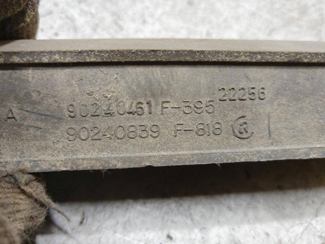 Накладка подсветки номера BTQ6IC Opel Kadett купить в магазине запчастей бу