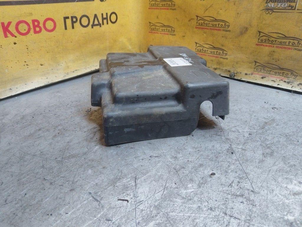 Крышка аккумулятора EKQP43 Peugeot 406 - Фото 5