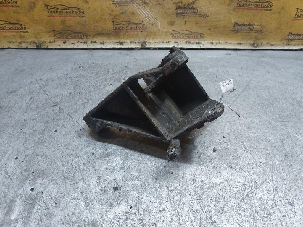 Кронштейн КПП R2THJ7 Opel Vectra - Фото 4