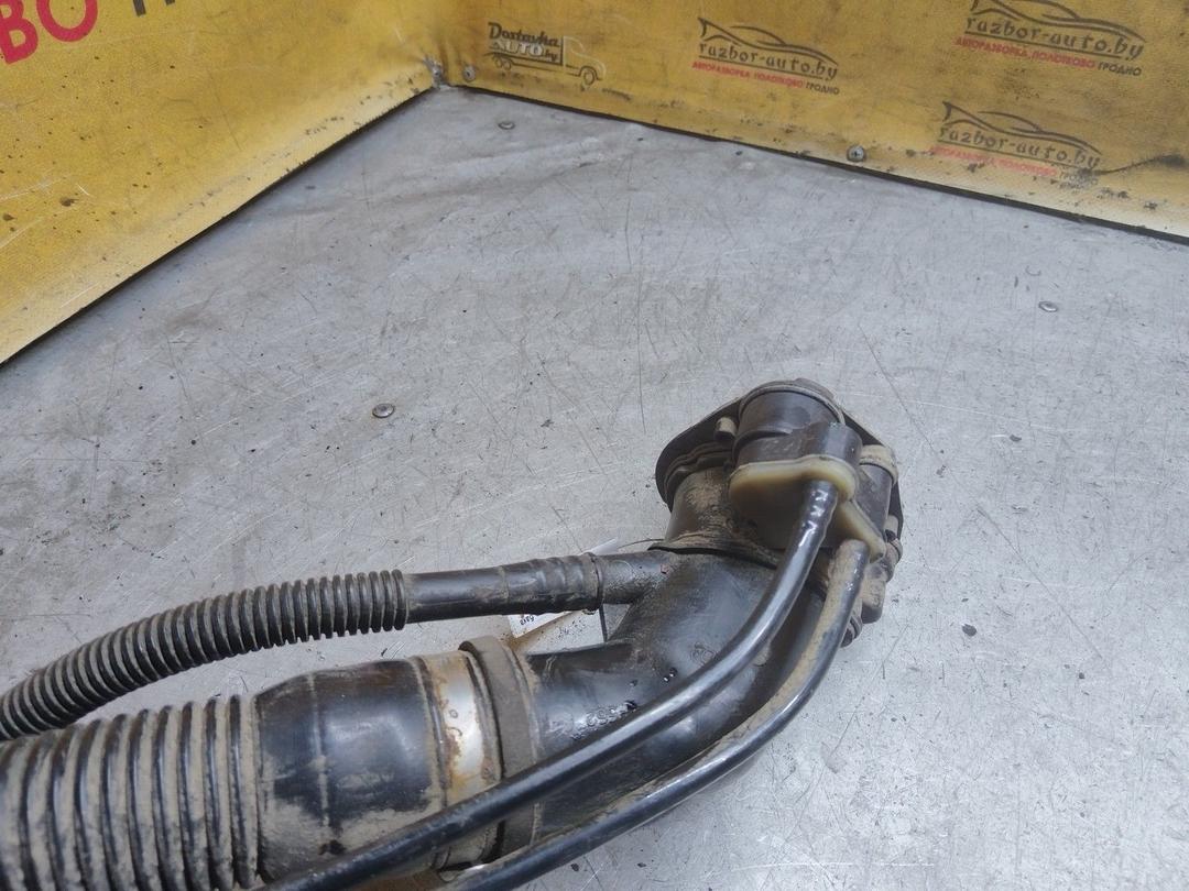 Горловина топливного бака 8O8OQ5 Renault Espace купить с доставкой