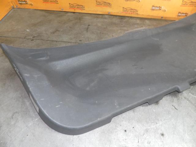 Обшивка крышки багажника KN5067 Mazda 323F купить