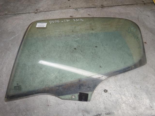 Стекло двери задней левой 7MYKBJ Peugeot 206