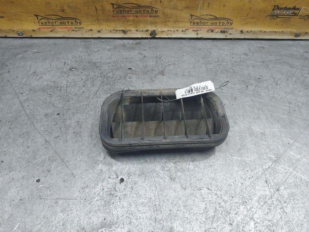 Решетка вентиляции кузова LLX1O5 Volkswagen Passat