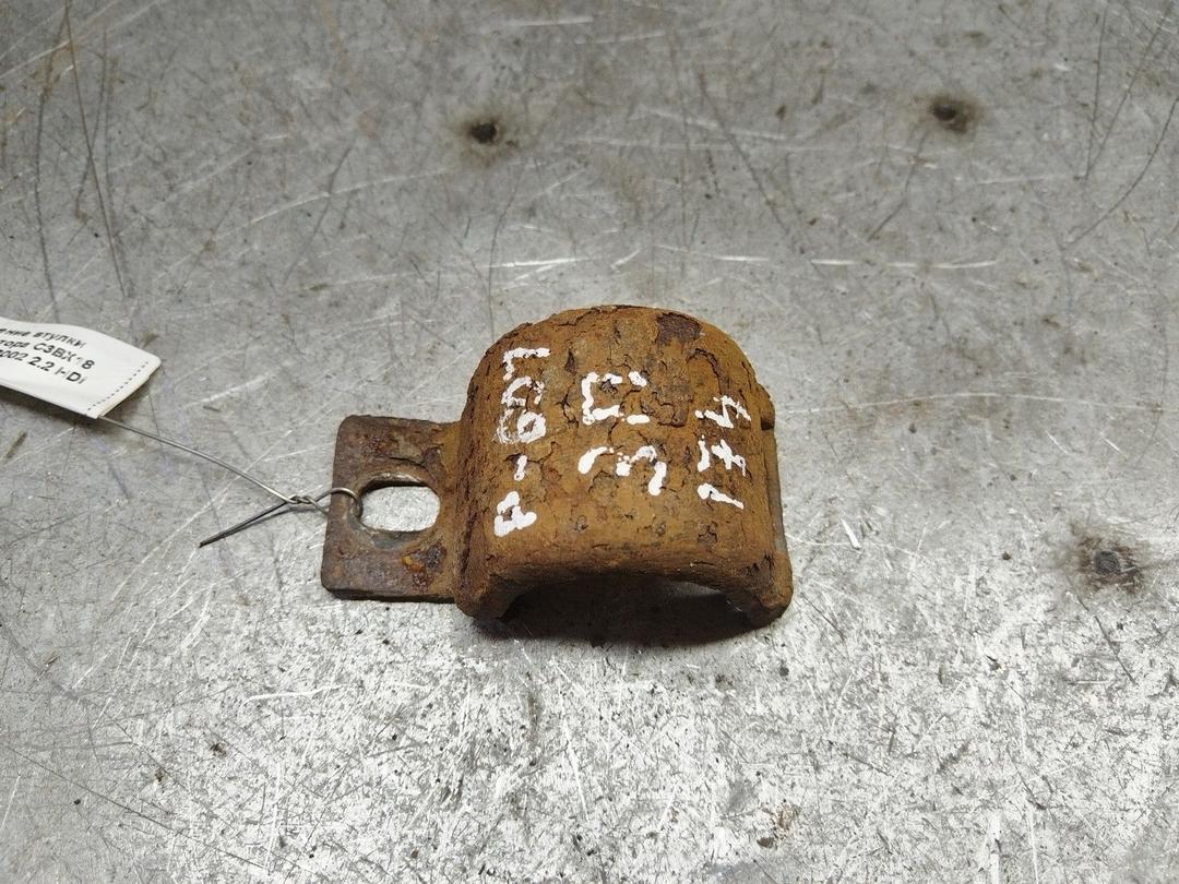 Крепление втулки стабилизатора C3BX18 Peugeot 607