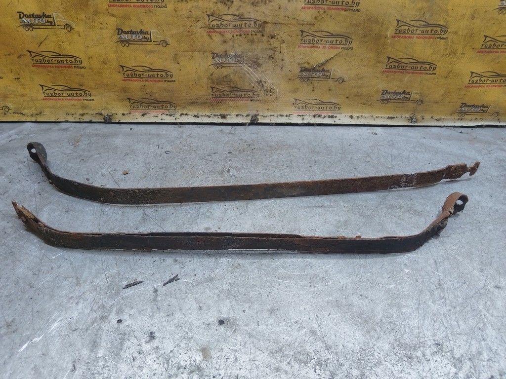 Крепление топливного бака 532T1W Audi 100 - Фото 1