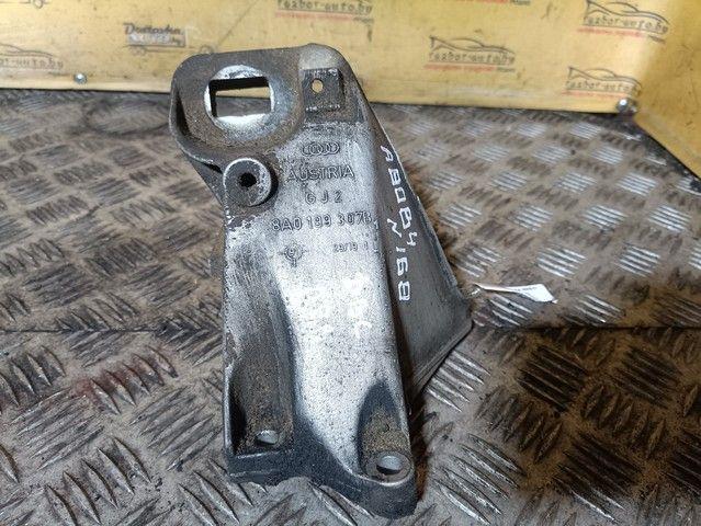 Кронштейн двигателя I88SXH Audi 80 - Фото 1