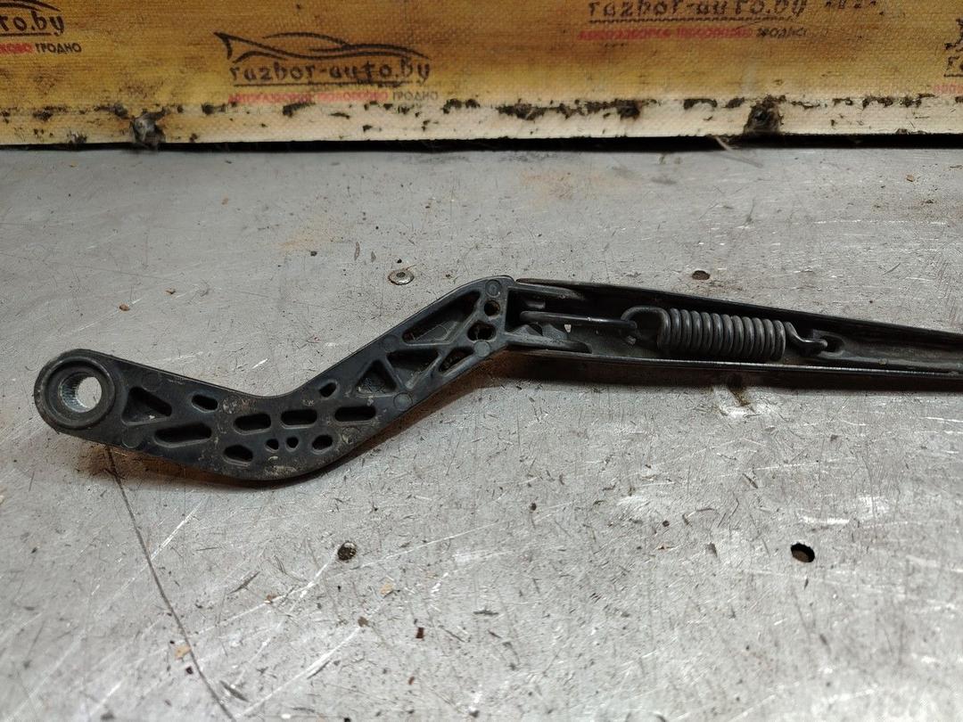 Щеткодержатель (поводок стеклоочистителя, дворник) O89HGL Peugeot 106 - Фото 4