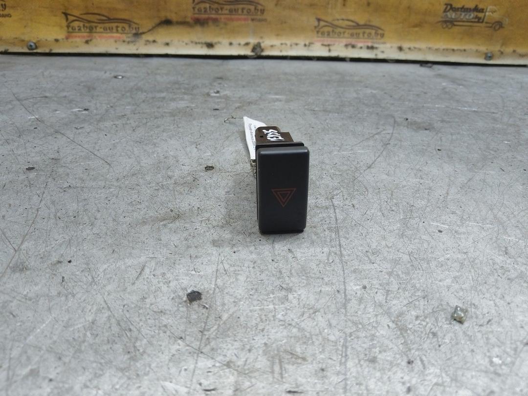 Кнопка аварийной сигнализации OUL8WP Toyota Avensis купить