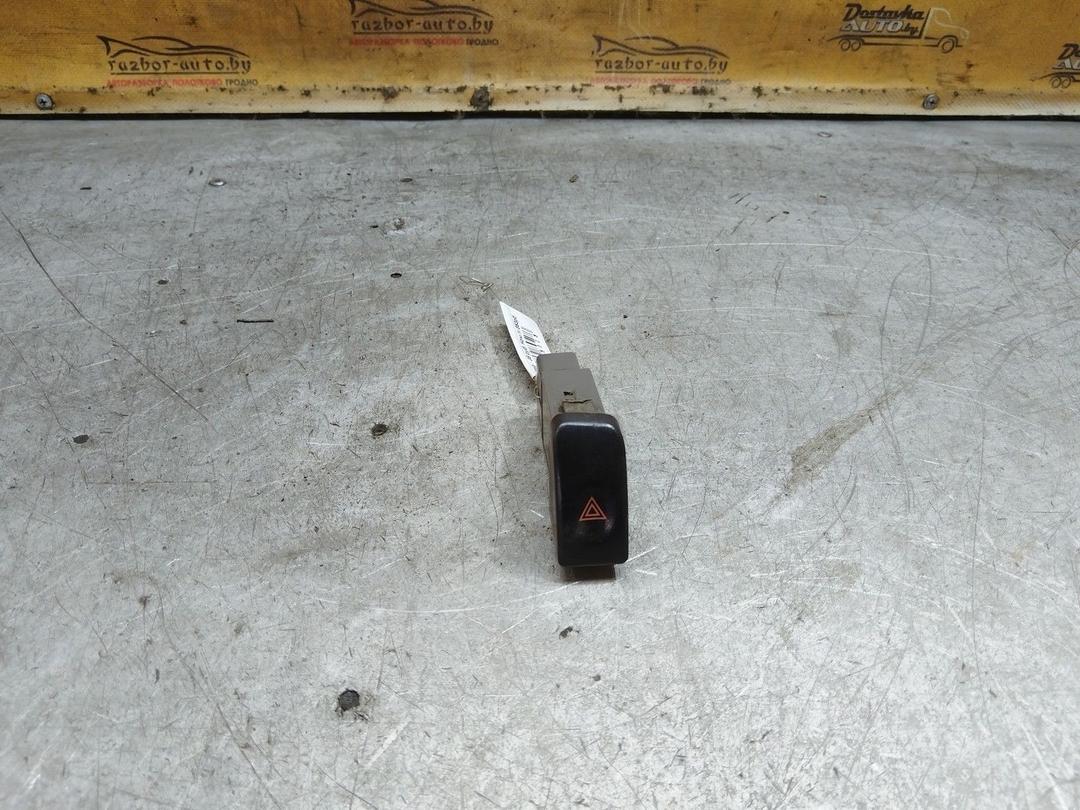 Кнопка аварийной сигнализации PT5H46 Daewoo Nubira