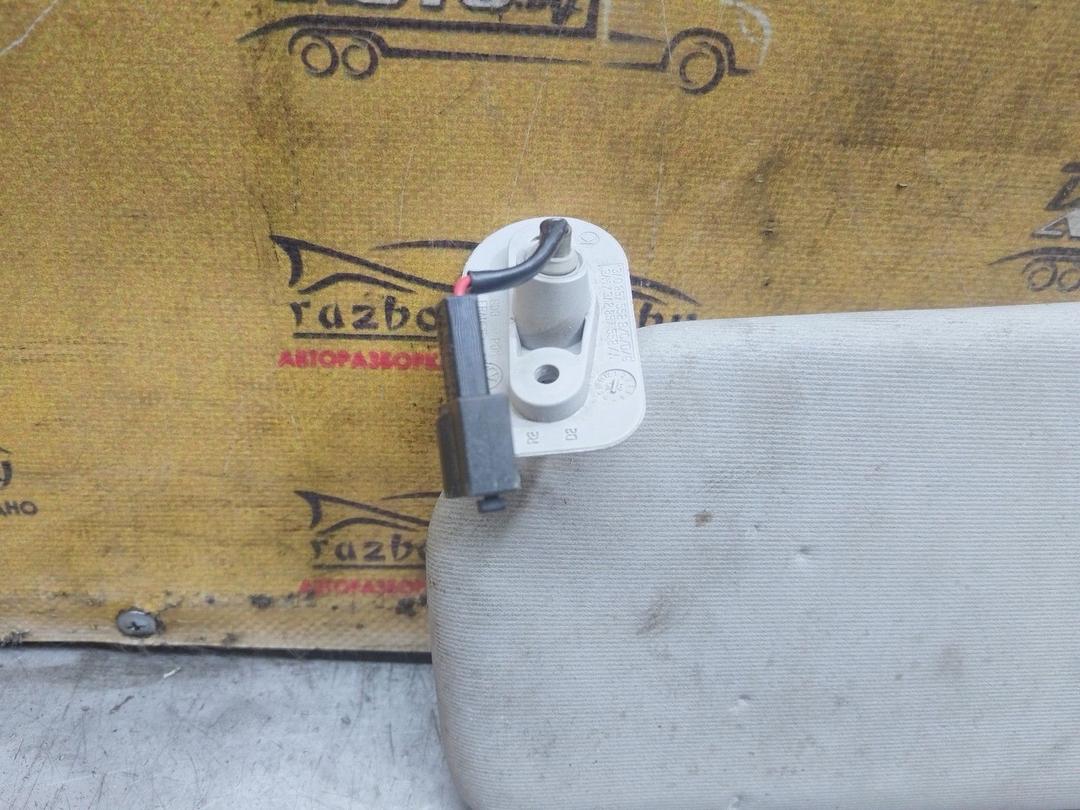 Козырек солнцезащитный левый HYW9CO Volkswagen Passat undefined