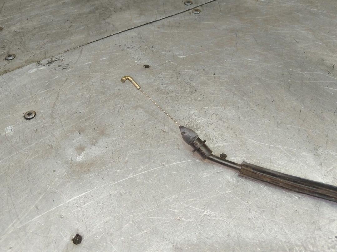 Трос двери передней DF8FAA Volkswagen Passat купить