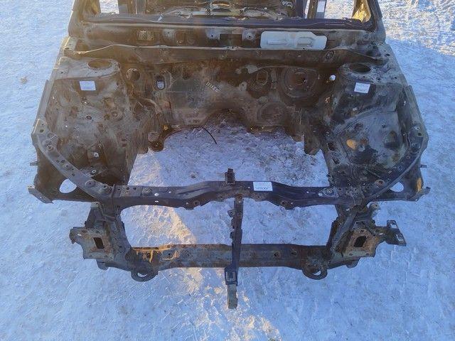 Передняя панель крепления облицовки (телевизор) E7QWYG Toyota Avensis купить