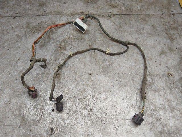 Проводка двери задней правой LVJT57 Skoda Octavia