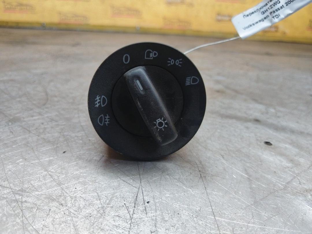 Переключатель света GH1ZWG Volkswagen Passat купить