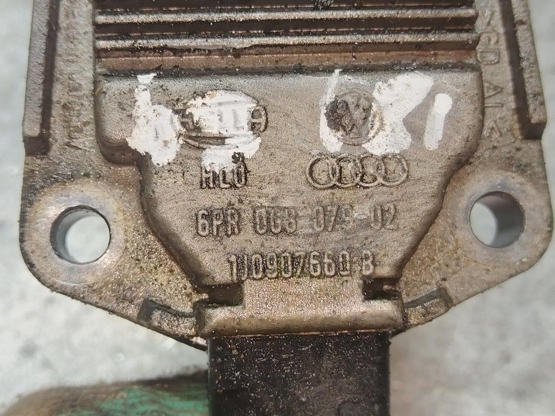 Датчик уровня масла IB9X7H Volkswagen Golf - Фото 4