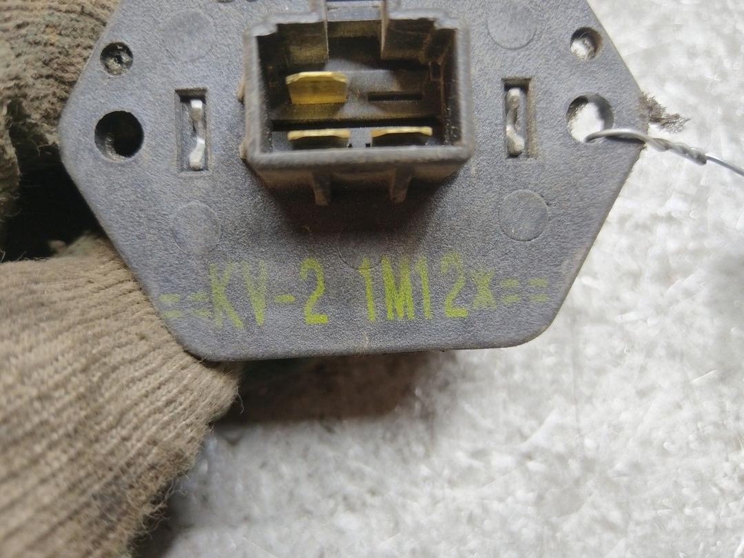 Сопротивление печки KVZ421 Kia Carnival - Фото 4