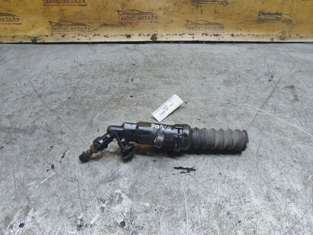 Цилиндр сцепления главный Y4BH8N Peugeot 406 - Фото 1