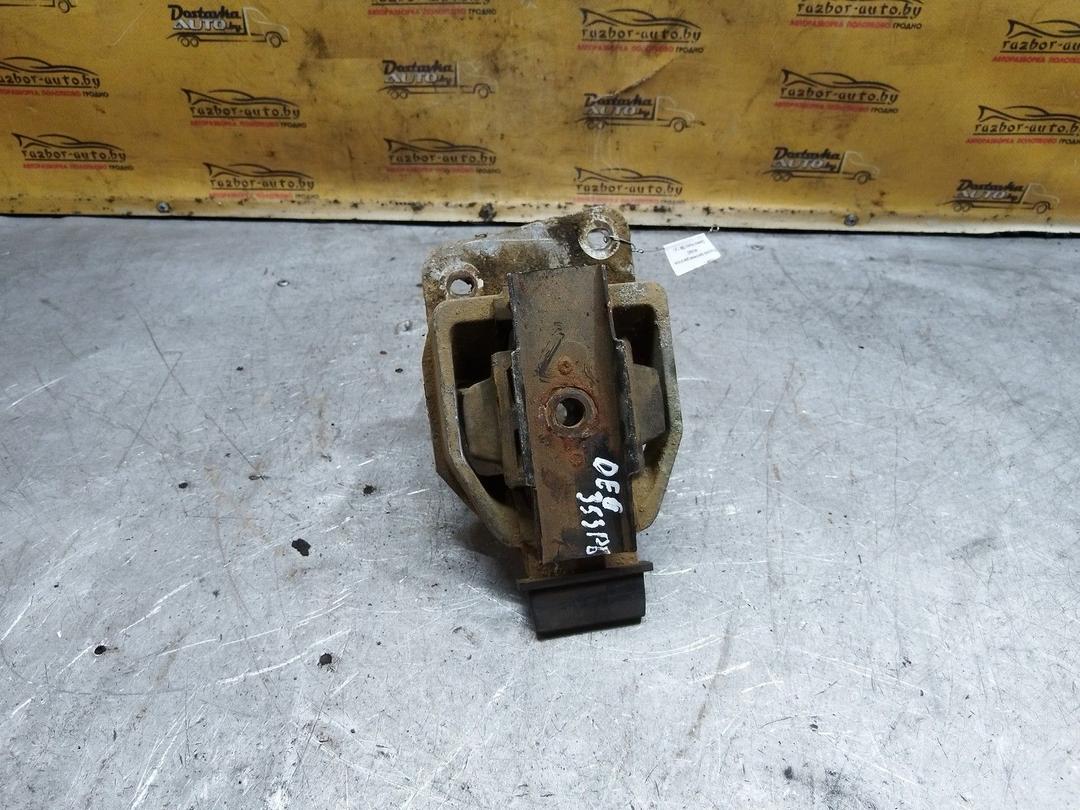 Подушка крепления двигателя IHU94O Daewoo Nubira