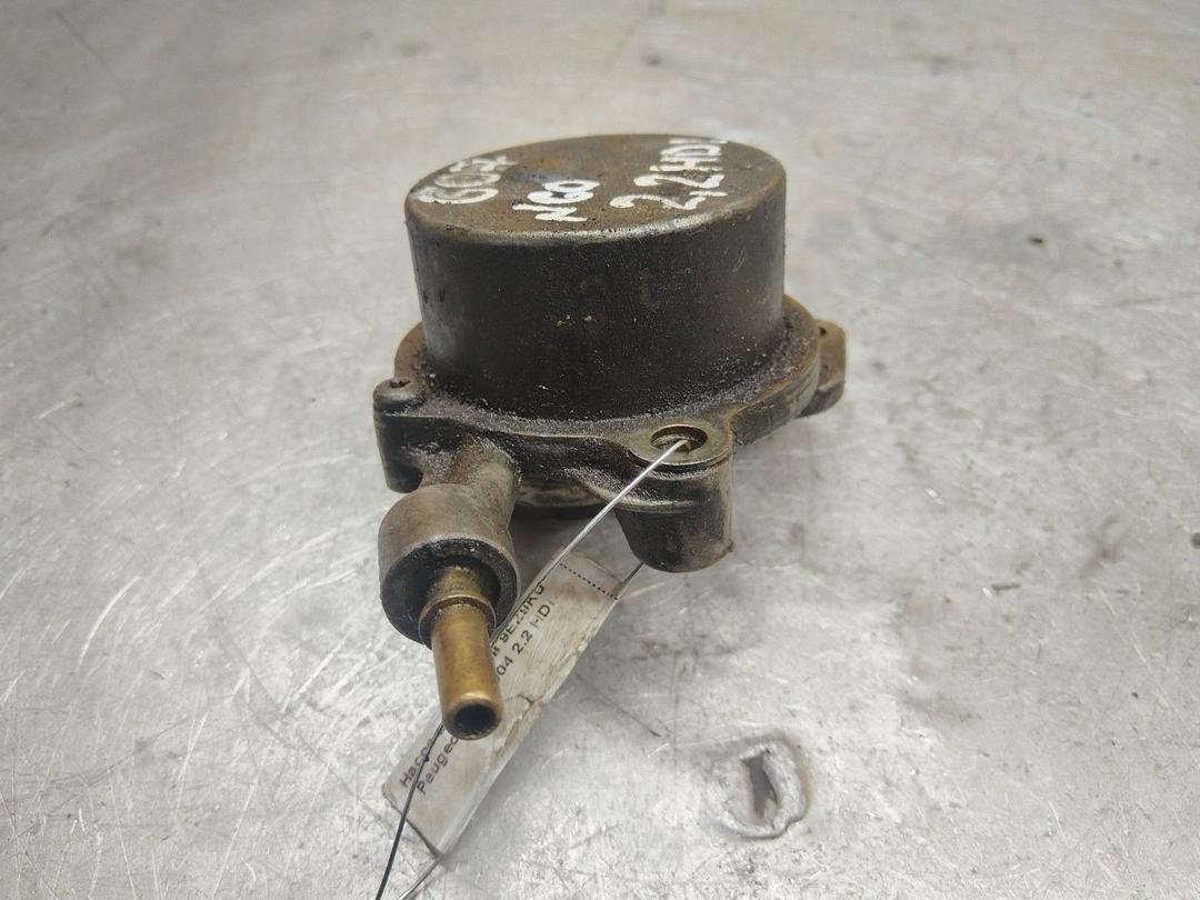 Насос вакуумный 9EZ9KU Peugeot 607 купить