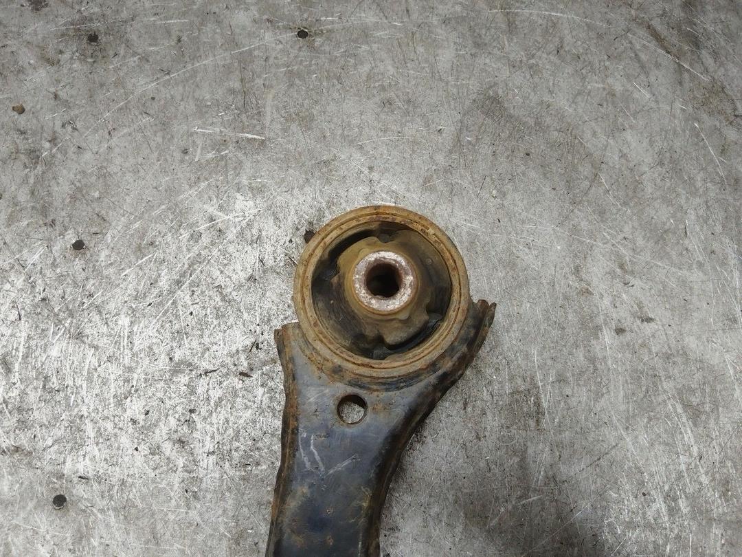 Рычаг передний левый TMO1DJ Kia Sorento купить на авторазборке