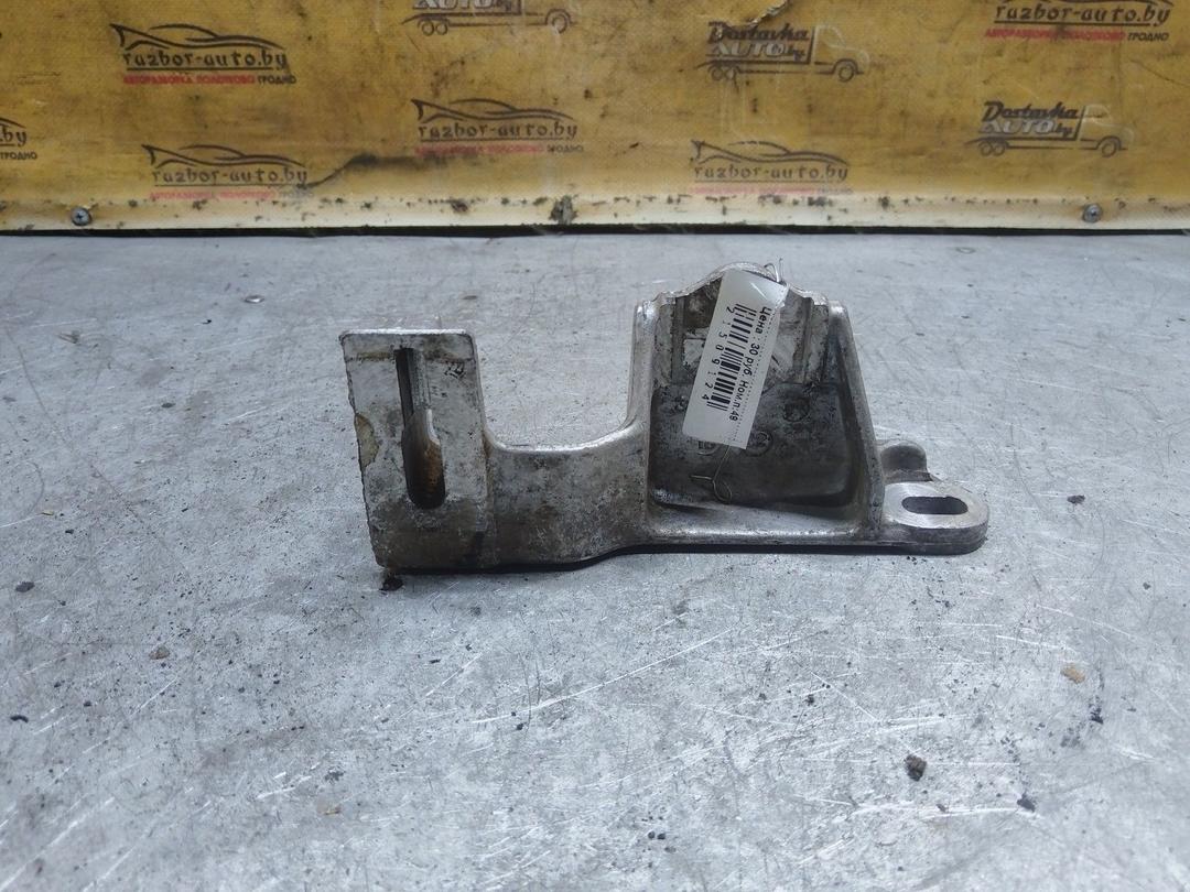 Кронштейн двигателя OFLE4T Volkswagen Sharan купить