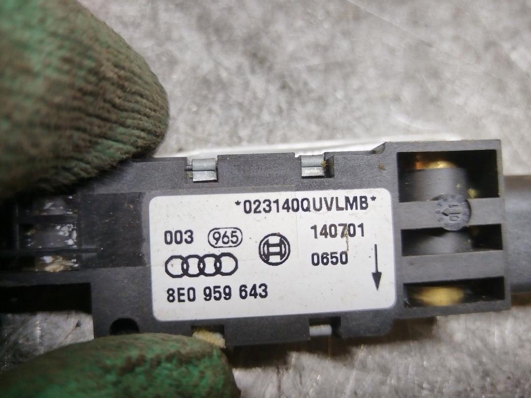 Датчик удара 374L4X Audi A4 купить с доставкой