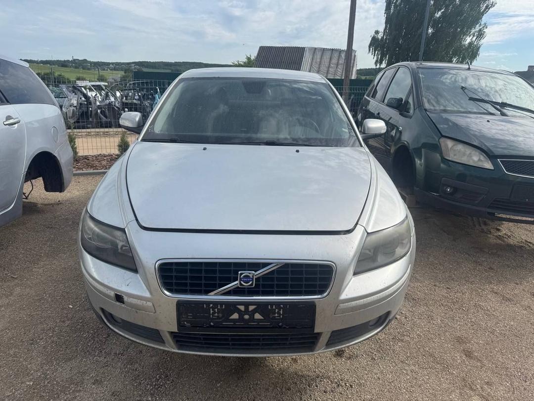 Стекло двери передней левой W6428E Volvo S40