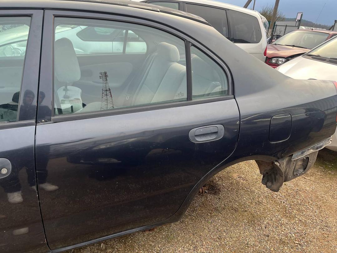 Стекло двери задней левой 5WDEZL Mitsubishi Carisma купить