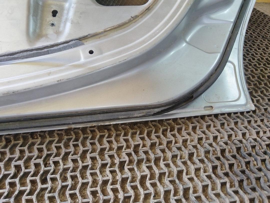 Дверь задняя правая C2AWY4 Citroen C5 купить с доставкой