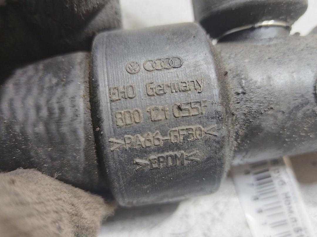 Патрубок радиатора W8S0B0 Audi A4 купить с доставкой