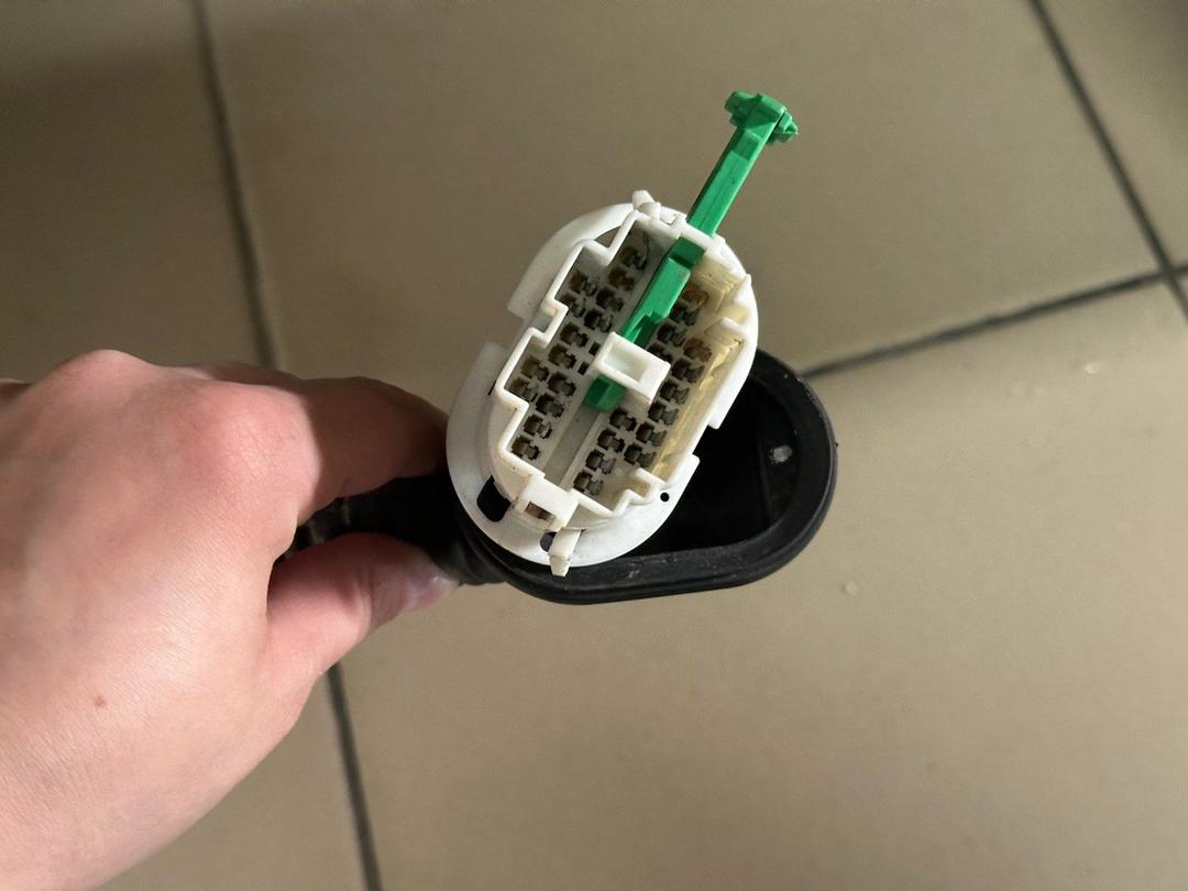 Проводка двери передней правой X79ZWO Mazda Premacy - Фото 5