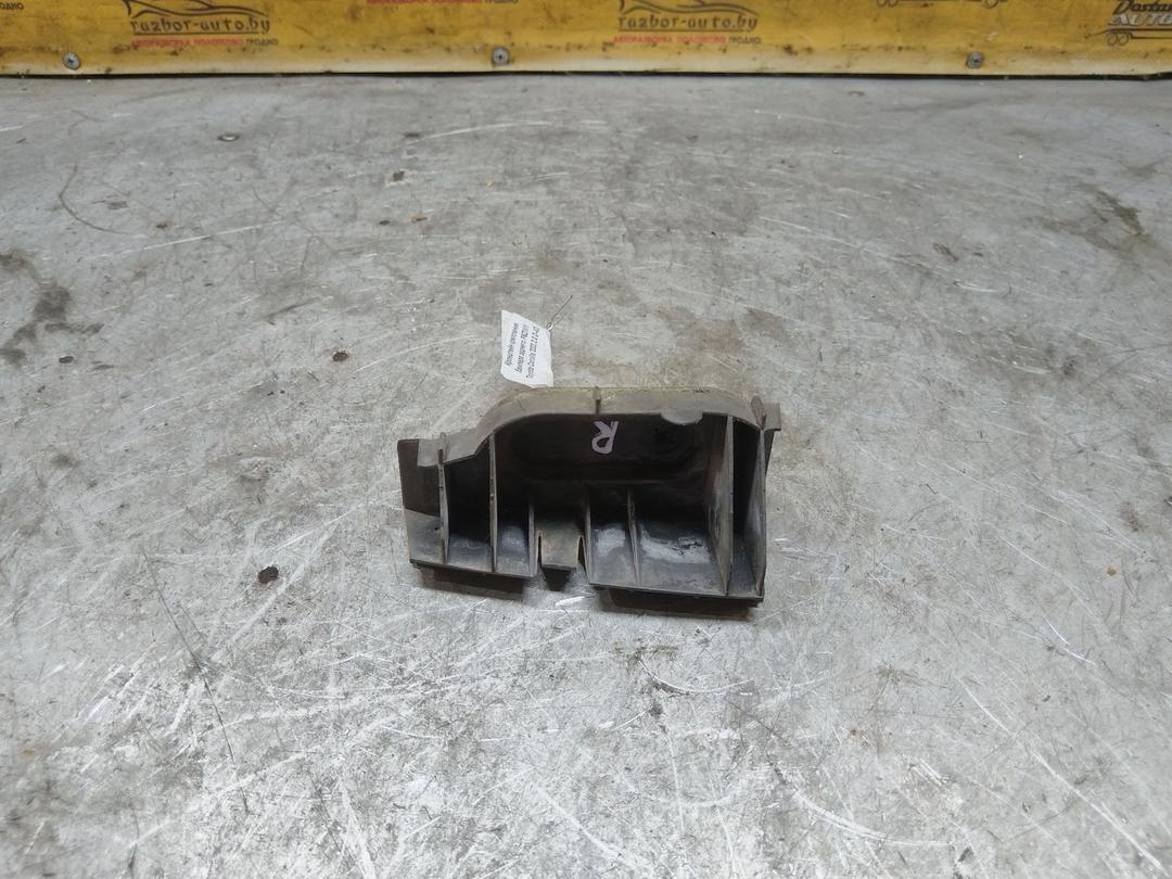 Кронштейн крепления бампера заднего F6ZIWY Toyota Corolla