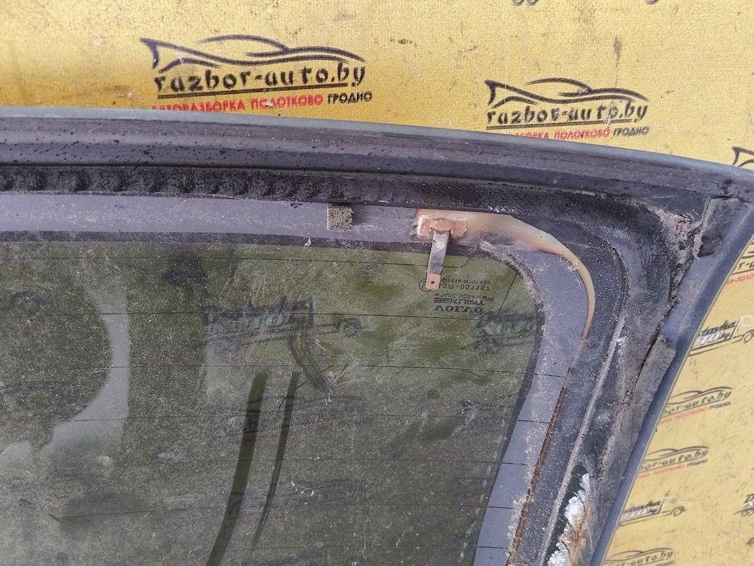 Стекло заднее P7EF5V Volvo V40 - Фото 4