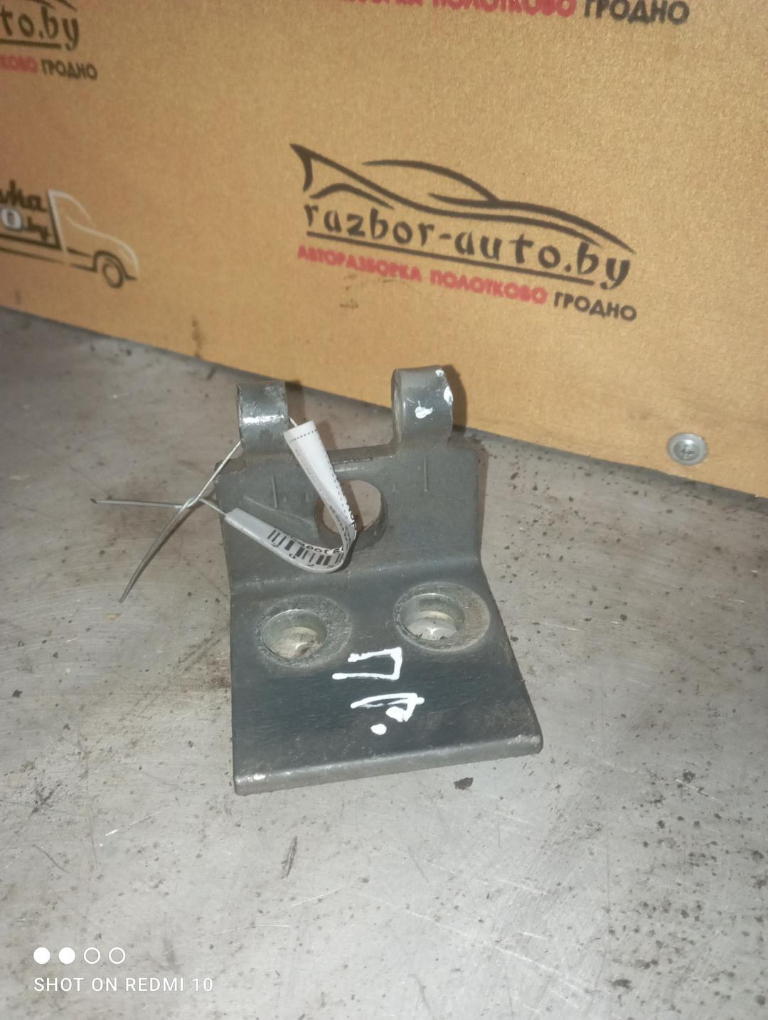 Петля двери передней правой G4P6QO Peugeot 607 купить с доставкой