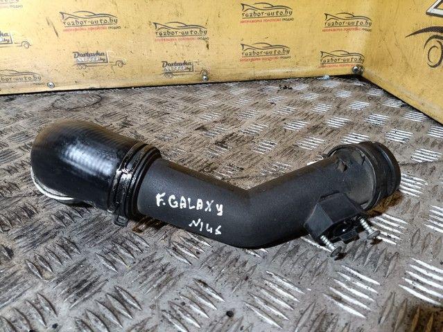 Патрубок впускного коллектора Y4SWM3 Ford Galaxy купить