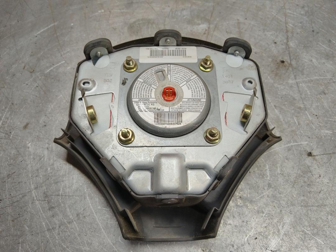 Подушка безопасности водителя HKTNIO Toyota Corolla купить