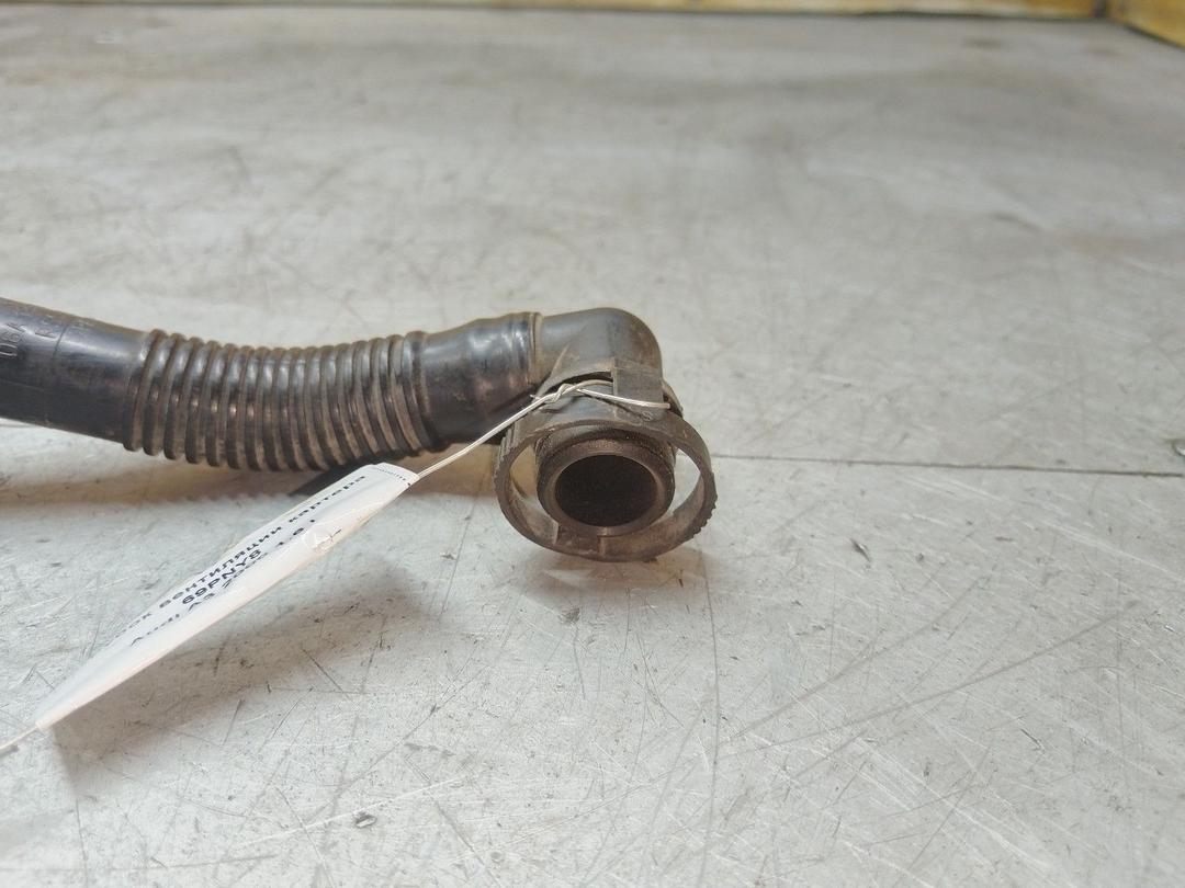 Патрубок вентиляции картера 69PNY8 Audi A3 - Фото 3