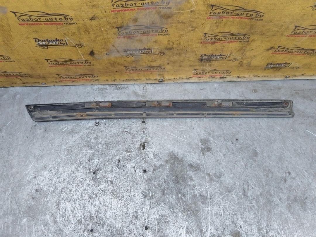 Молдинг двери задней левой NL85WX Volkswagen Passat купить с доставкой