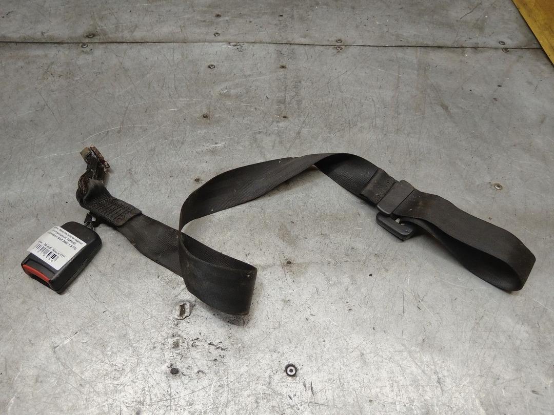 Ремень безопасности задний центральный Y0F5JG Volkswagen Golf