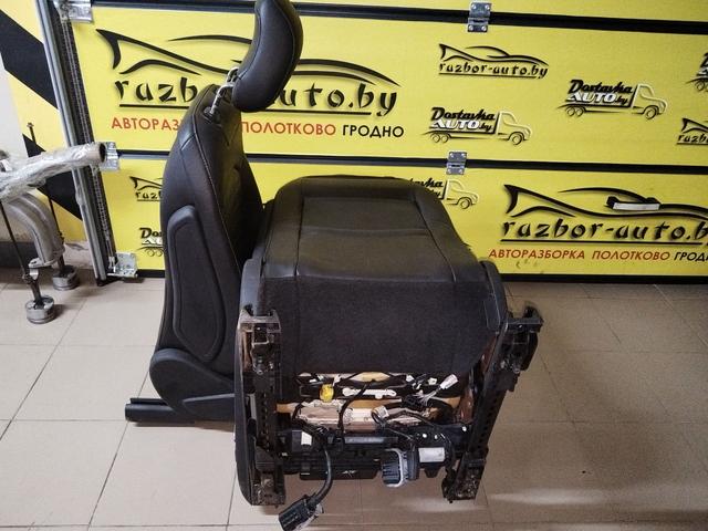 Салон (комплект сидений) JI299Z Ford Fusion undefined